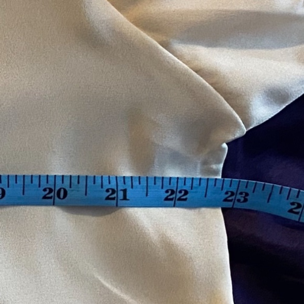 Bluebell Collection Luxury Tiered Short Sleeve Ruffle Blouse - Picture 5 of 5